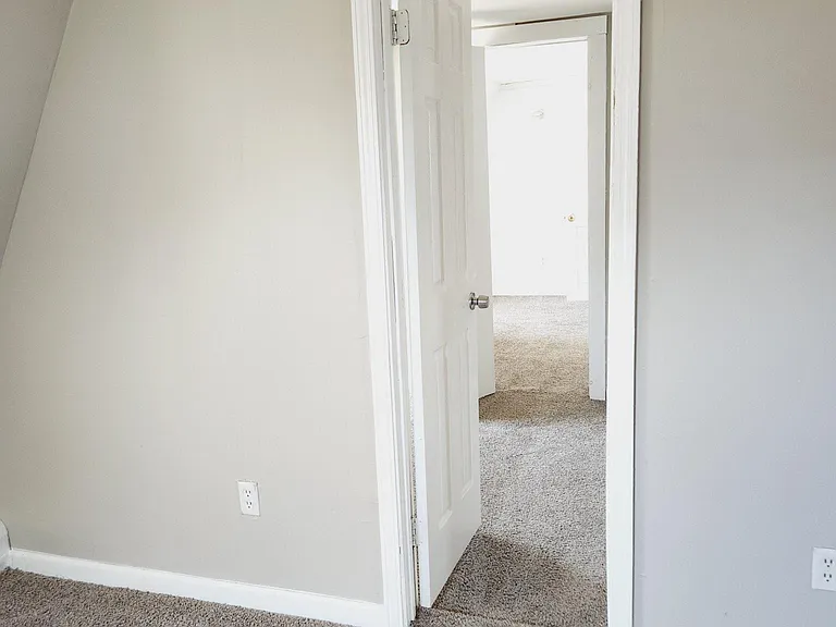 large upstairs hall room, possible small room for a crib, or a quiet spot for a desk. Great light!