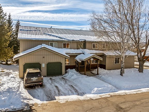 3rd image of 1471 Creekside Court UNIT 401