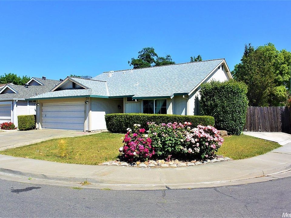 1st image of 1455 Crystal Springs Dr