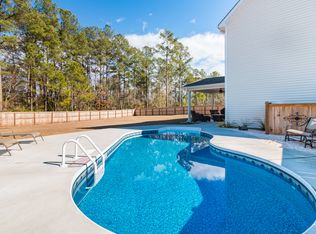 714 Aria Ln, Hubert, NC 28539