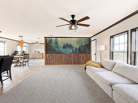 4th image of 3708 Lenny Ln