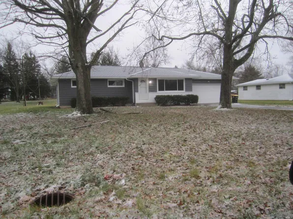 4040 South Dr, Fort Wayne, IN 46815