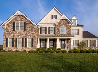 2130 Hackamore Dr, Ann Arbor, MI 48103