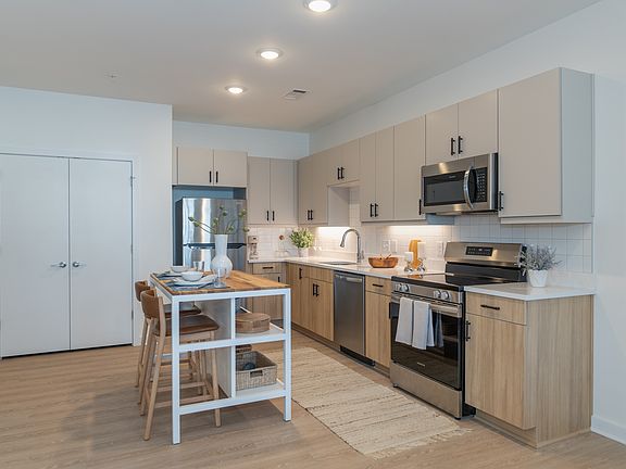 4th image of 2351 Wrighthaven Ln #5220-301