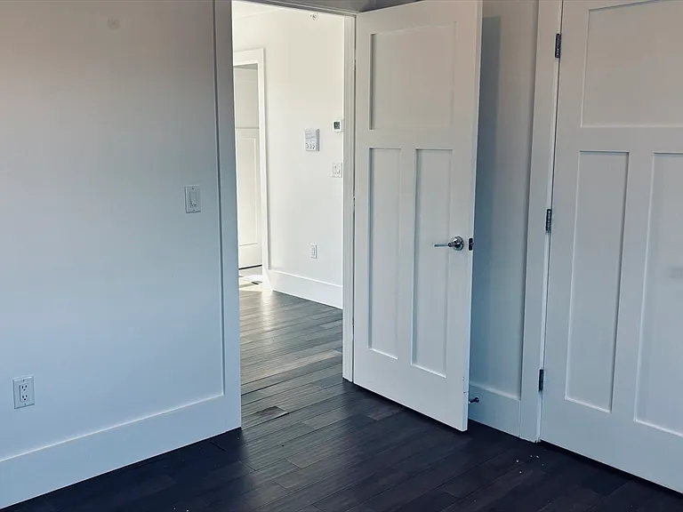 10 Spring Garden St #3 — Photo 10