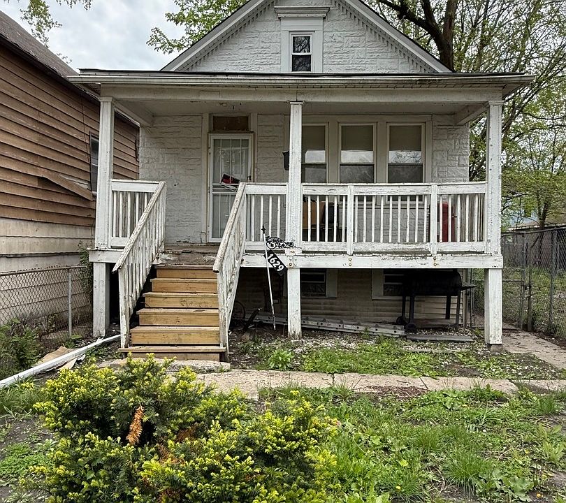 1st image of 1629 S Karlov Ave