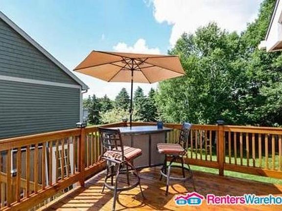 4th image of 13610 Essex Ct