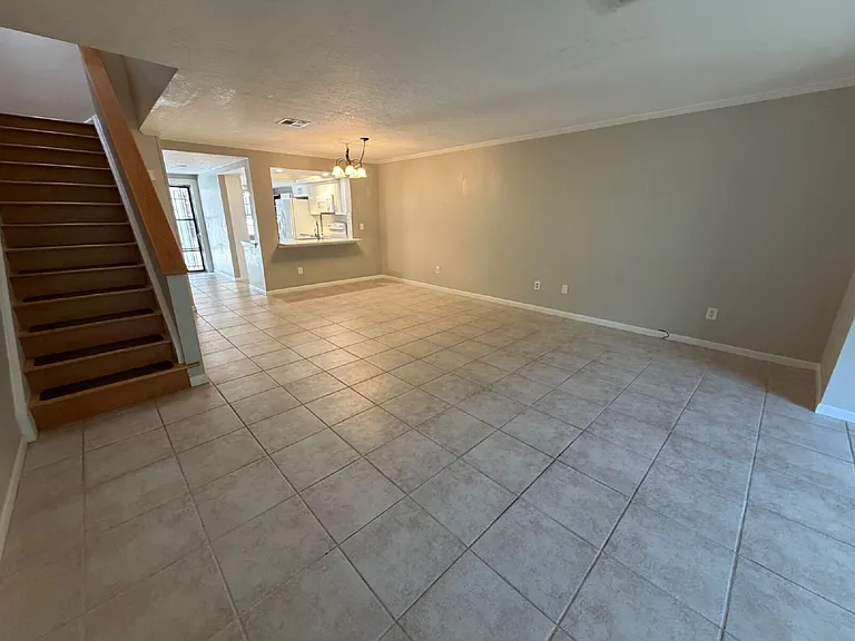 255 Paradise Blvd #10 — Photo 6