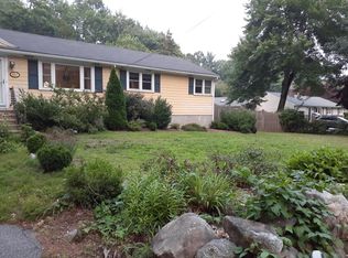 105 Page Rd, Bedford, MA 01730