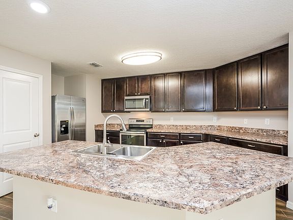 5th image of 10518 Laguna Plains Dr