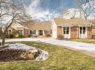 14741 Mill Spring Dr, Chesterfield, MO 63017