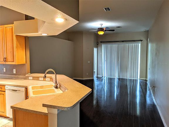5th image of 18072 Arbor Crest Dr