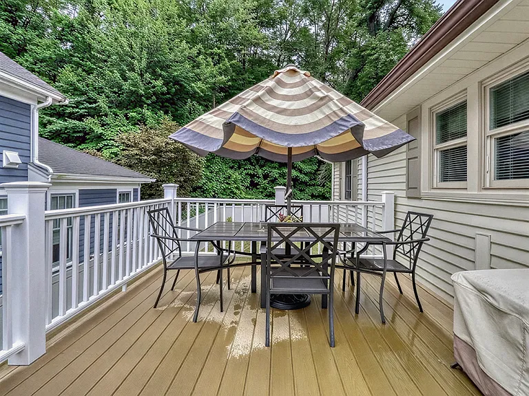 43 Deerfield Ave #43 — Photo 8