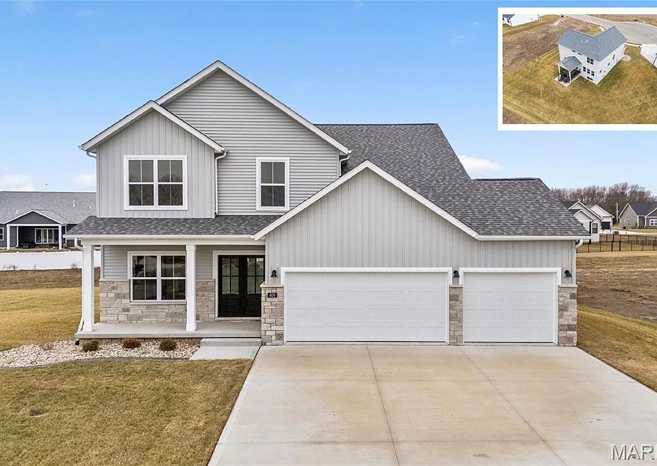 1st image of 809 Golden Bell Ln