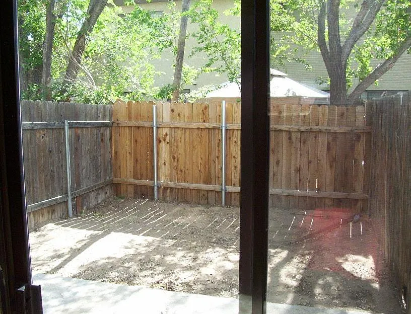 2 bed, 1.5 bath, 950 sqft, $1,925 — Photo 3