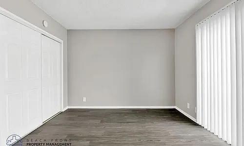 Floor plan One Bed One Bath w/back yard