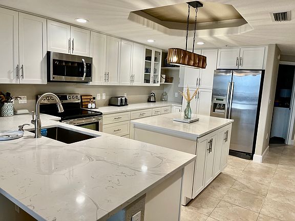 4th image of 816 Mystic Dr Unit 206