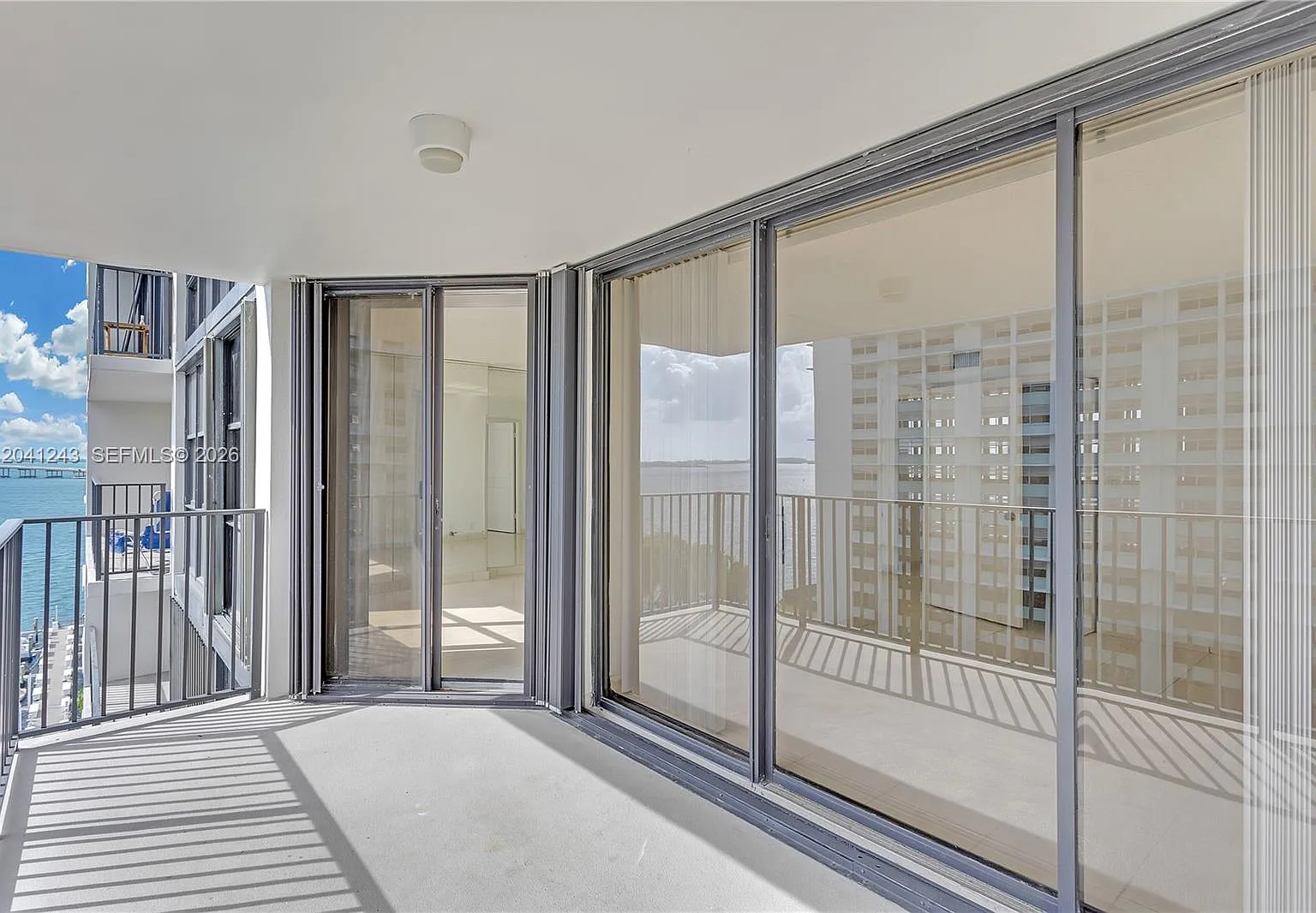 Brickell Place Condo — Photo 2