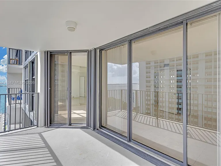 1865 Brickell Ave #A805 — Photo 8