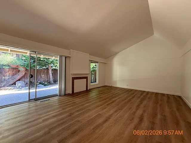 2648 Shadow Mountain Dr — Photo 10
