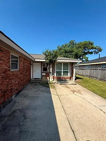 3715 W Bode Pkwy