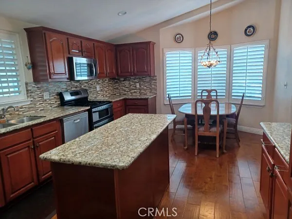 4292 Lahaina Dr — Photo 4