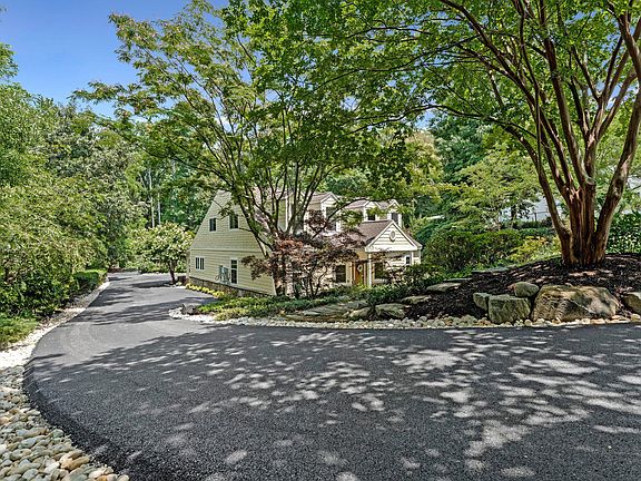 5th image of 7712 Dolly Dr