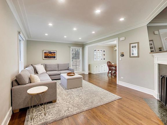 4th image of 527 E Mayfair Rd