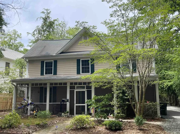 303 Oak Ave, Carrboro, NC 27510