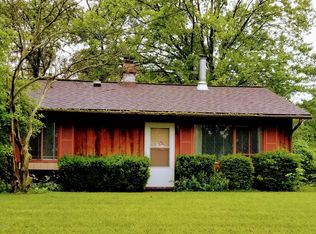 704 W State St, Michigan Center, MI 49254