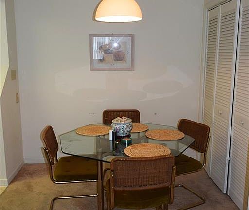 5th image of 13 Davenport Ct #2