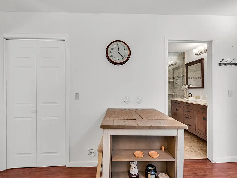 399 Old Mill Pond Rd #2 — Photo 30