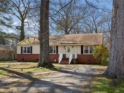 33 Rutledge Rd, Newport News, VA, 23601