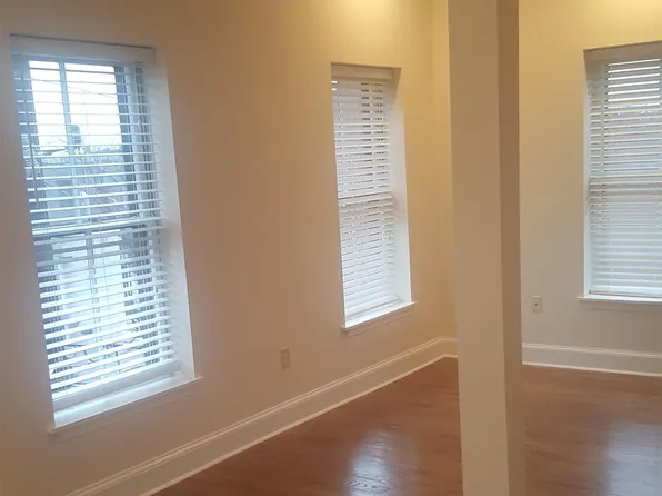 1003 Capitol St, Harrisburg, PA 17102