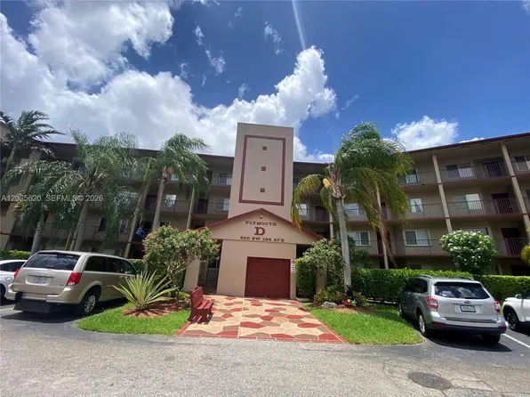 850 SW 138th Ave APT 310D, Pembroke Pines, FL 33027