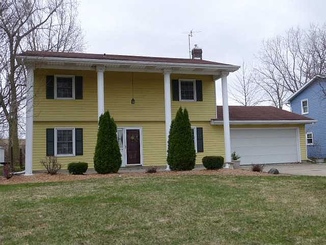 1st image of 326 Fairview Dr