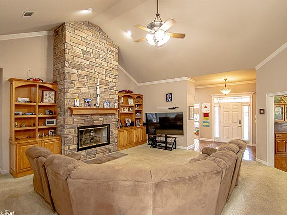 5th image of 6718 Kensington Dr