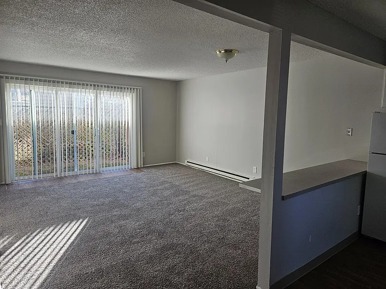 The Brigadoon 4210 NE Cully Blvd — Photo 7