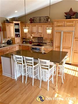 4th image of 6758 Clearwater Creek Dr