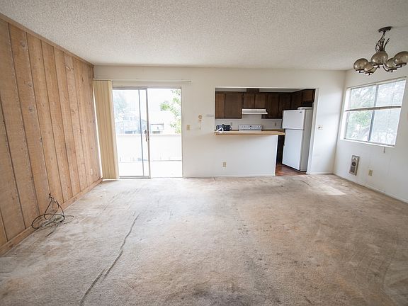 5th image of 3254 Ashford St Unit D