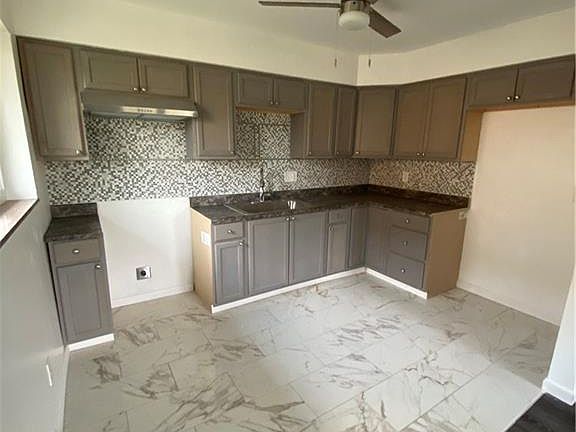 3rd image of 4227 Merryfield Ave