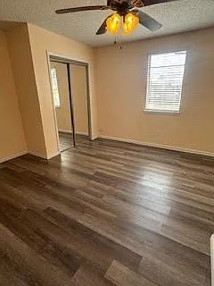 3 bed, 1.5 bath, 1207 sqft, $1,825 — Photo 4