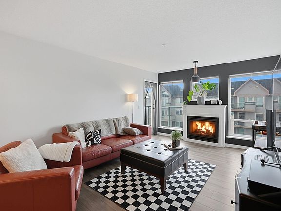 3rd image of 33738 King Rd #402