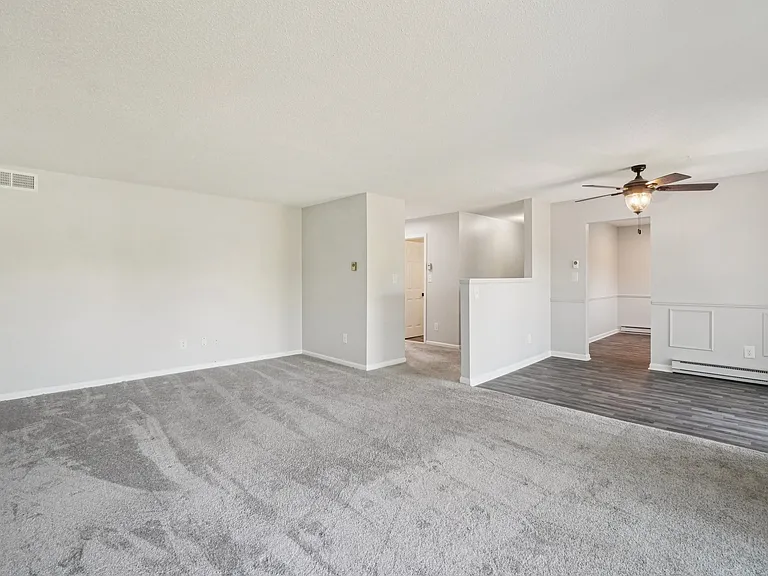 25L (2 Bedroom 1.5 Bath Lakefront)- Living Room/Dining Area