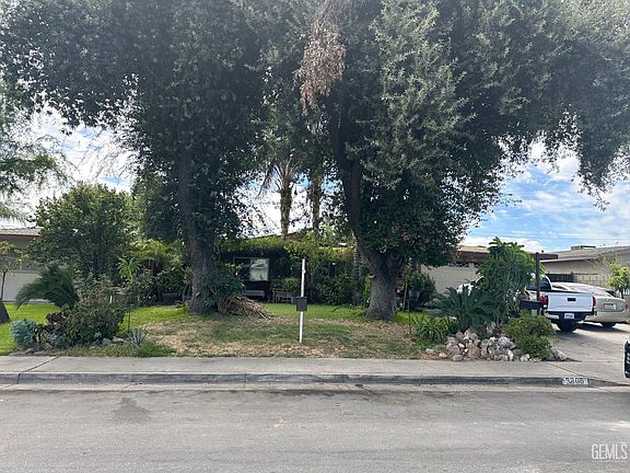 3rd image of 3805 Sechrest Ave