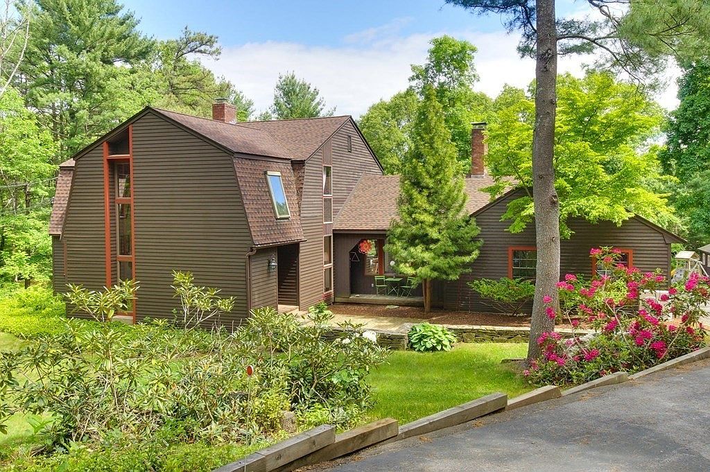 336 Howard St, Northborough, MA 01532 Zillow