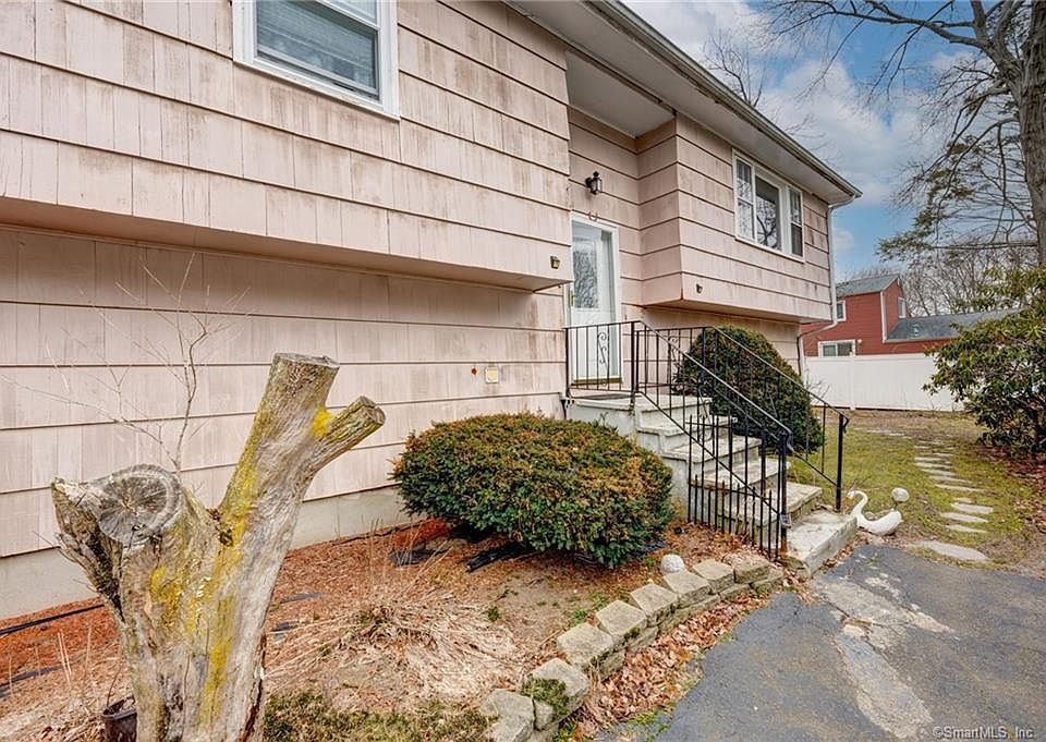 235 Garibaldi Ave, Stratford, CT 06615 MLS 170553114 Zillow