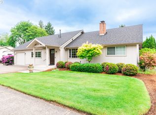 1335 W Harrison Ave, Cottage Grove, OR 97424