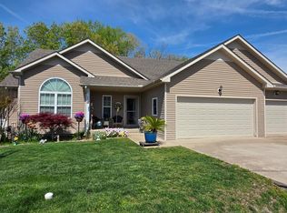 139 Winding Way, Paris, TN 38242