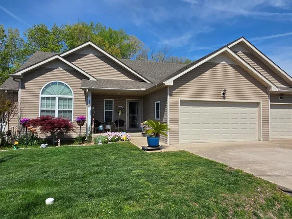 139 Winding Way, Paris, TN 38242